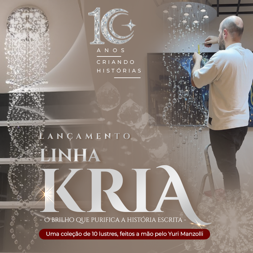 Lustre de cristal design S Rico para casas com pé direito duplo da Linha Kria, feito à mão com cristais K9 legítimos, em ambiente sofisticado. 10 Anos da marca Lustres Gênesis Lançamento da Linha KRIA